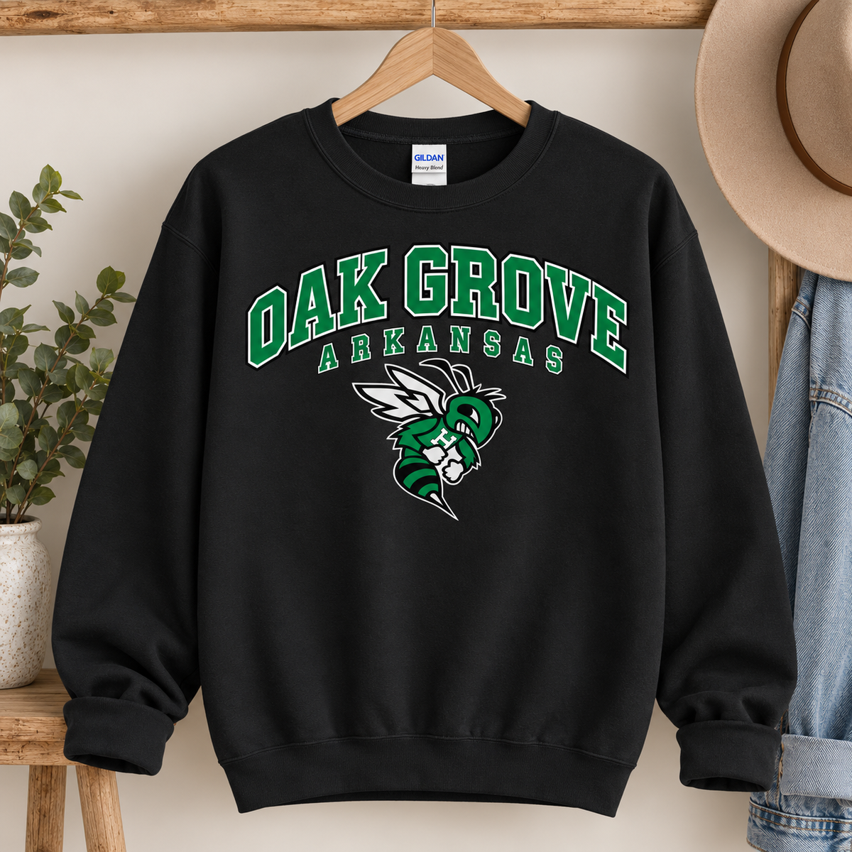 Vintage Oak Grove Gildan Sweatshirt in Black